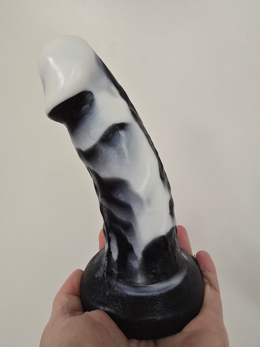 ONE OF A KIND Buck Black & White